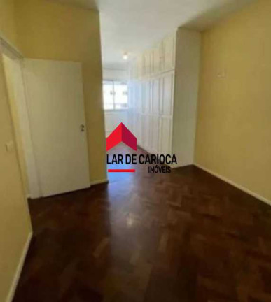 Imagem Apartamento com 2 Quartos à Venda, 72 m² em Copacabana - Rio De Janeiro