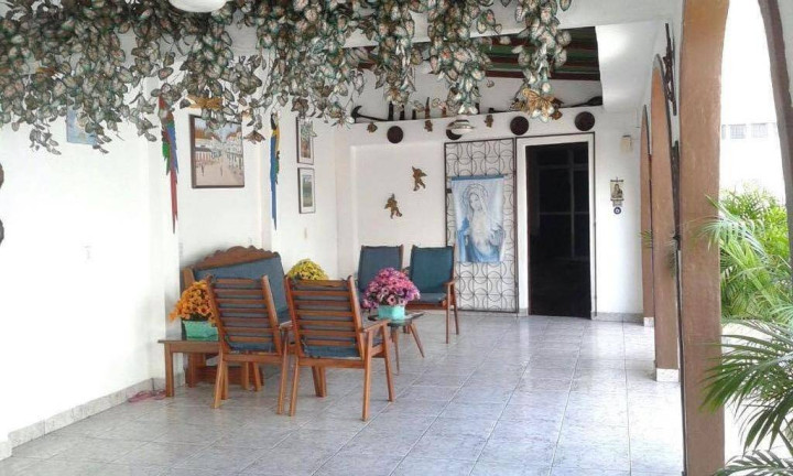 Imagem Casa com 6 Quartos à Venda, 720 m² em Santo Antônio - Manaus Imagem Casa com 6 Quartos à Venda, 720 m² em Santo Antônio - Manaus