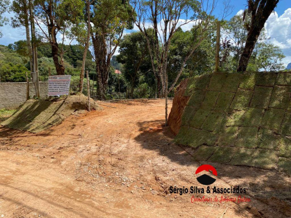 Imagem Terreno à Venda, 2 m² em Campos Do Jordão Imagem Terreno à Venda, 2 m² em Campos Do Jordão
