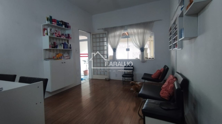 Imagem Sobrado com 3 Quartos à Venda, 162 m² em Vila Haro - Sorocaba