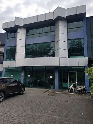 Casa para Alugar, 762 m² em Alphaville Industrial - Barueri