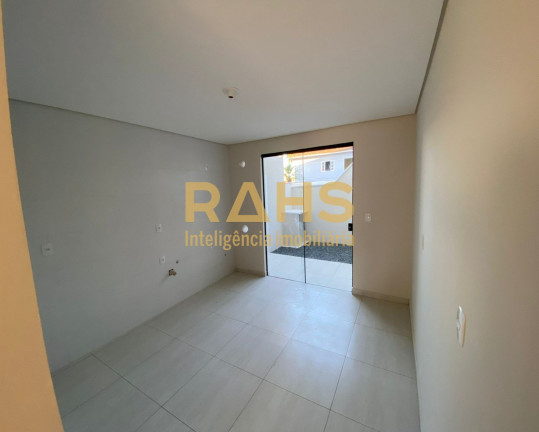 Imagem Casa com 2 Quartos à Venda, 68 m² em Aventureiro - Joinville