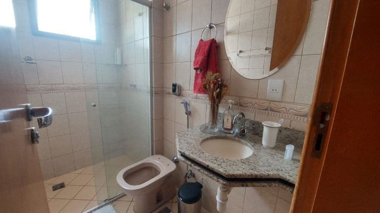 Imagem Apartamento com 3 Quartos à Venda, 89 m² em Jardim América - Goiânia