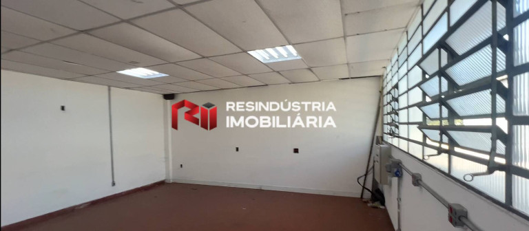 Imagem Terreno para Alugar, 12 m² em Gramado - Embu Das Artes Imagem Terreno para Alugar, 12 m² em Gramado - Embu Das Artes