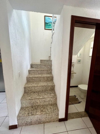 Imagem Casa com 5 Quartos à Venda, 200 m² em Praia Rasa - Armação Dos Búzios