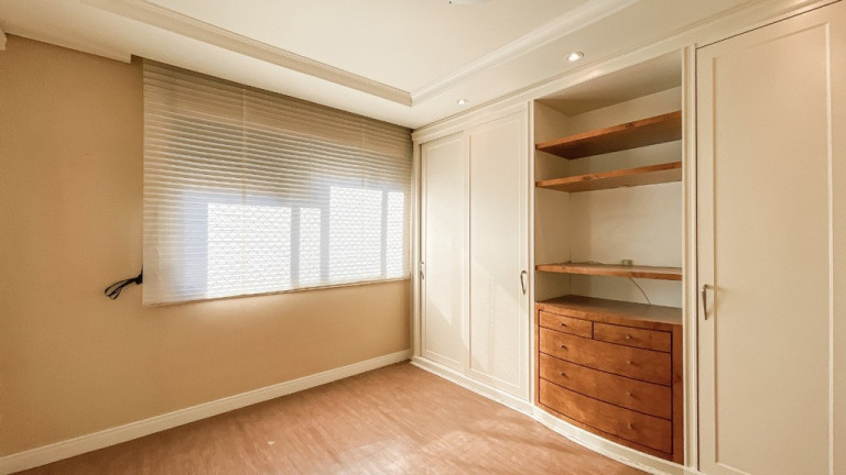 Imagem Apartamento com 3 Quartos à Venda, 159 m² em Bela Vista - Porto Alegre