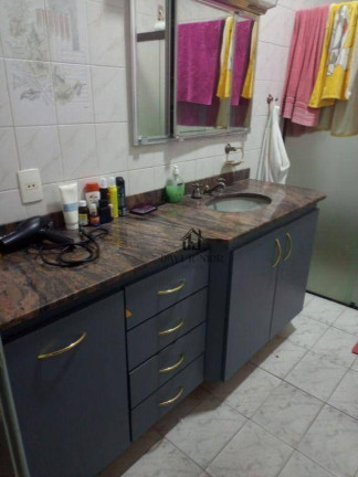 Imagem Casa com 3 Quartos à Venda, 211 m² em Jardim Santa Rosália - Sorocaba Imagem Casa com 3 Quartos à Venda, 211 m² em Jardim Santa Rosália - Sorocaba