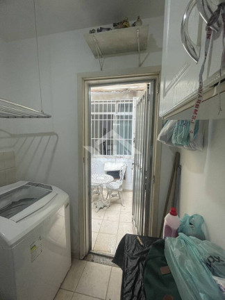 Imagem Apartamento com 2 Quartos à Venda, 75 m² em Copacabana - Rio De Janeiro Imagem Apartamento com 2 Quartos à Venda, 75 m² em Copacabana - Rio De Janeiro