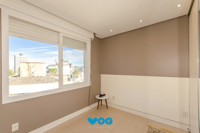 Imagem Imóvel com 1 Quarto à Venda, 40 m² em Petrópolis - Porto Alegre