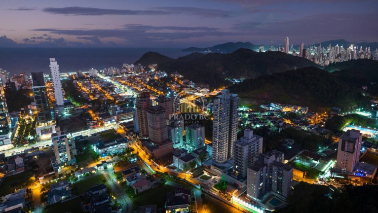 Imagem Apartamento com 3 Quartos à Venda, 85 m² em Itajaí Imagem Apartamento com 3 Quartos à Venda, 85 m² em Itajaí