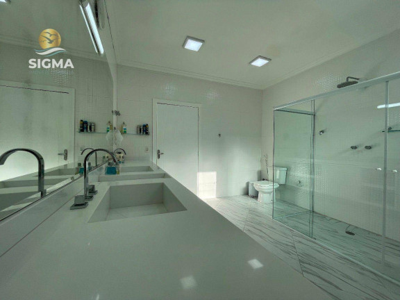 Imagem Casa com 7 Quartos à Venda, 688 m² em Enseada - Guarujá Imagem Casa com 7 Quartos à Venda, 688 m² em Enseada - Guarujá