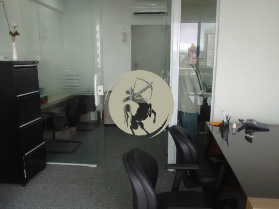 Sala Comercial à Venda, 45 m² em Gonzaga - Santos