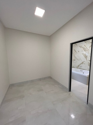 Imagem Casa de Condomínio com 5 Quartos à Venda, 490 m² em Condomínio Do Lago - Goiânia