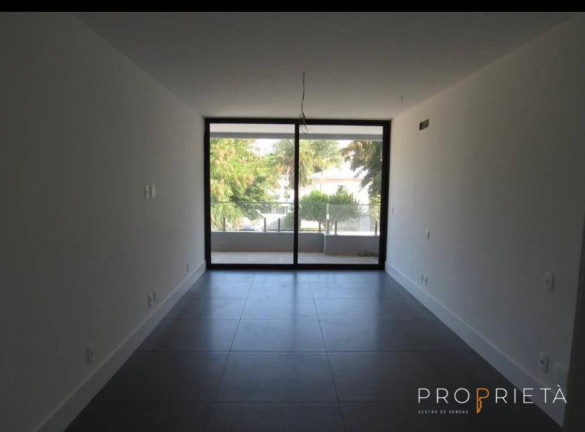 Imagem Casa de Condomínio com 4 Quartos à Venda, 310 m² em Barra Da Tijuca - Rio De Janeiro Imagem Casa de Condomínio com 4 Quartos à Venda, 310 m² em Barra Da Tijuca - Rio De Janeiro