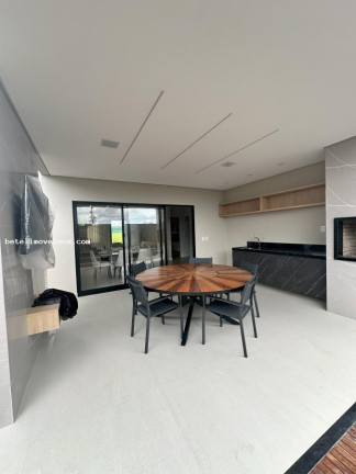 Imagem Casa de Condomínio com 4 Quartos à Venda, 275 m² em Cidade Alpha - Eusébio