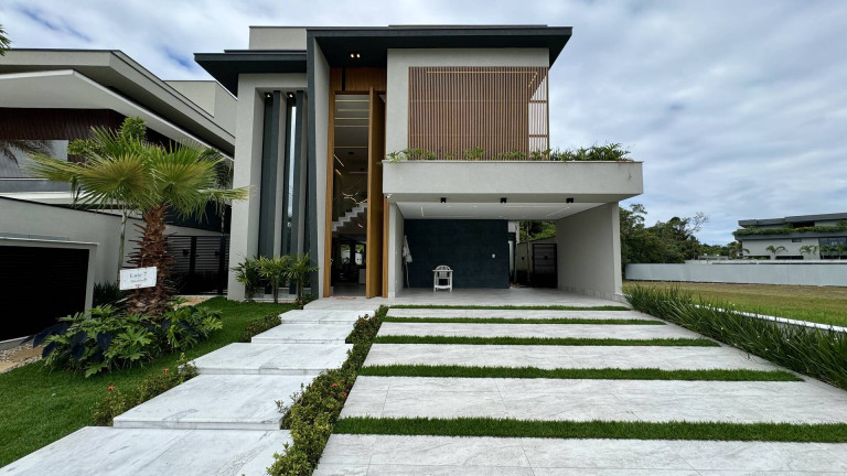Casa com 6 Quartos à Venda, 503 m² em Riviera De São Lourenço - Bertioga