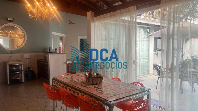 Imagem Casa de Condomínio com 5 Quartos à Venda, 271 m² em Vila São Geraldo - Taubaté