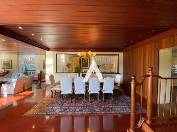 Imagem Casa com 8 Quartos à Venda, 1.776 m² em Albuquerque - Teresópolis