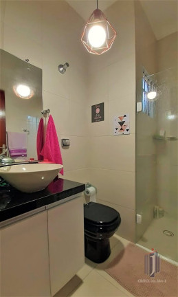 Imagem Casa com 3 Quartos à Venda, 200 m² em Vila Monumento - São Paulo