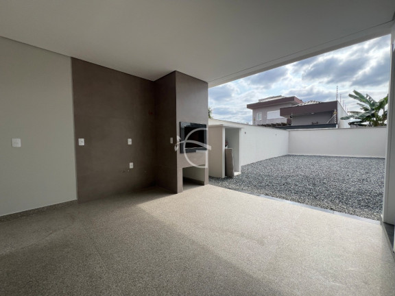 Imagem Casa com 3 Quartos à Venda, 160 m² em Saguaçu - Joinville Imagem Casa com 3 Quartos à Venda, 160 m² em Saguaçu - Joinville