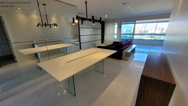 Imagem Imóvel com 3 Quartos à Venda, 165 m² em Patamares - Salvador Imagem Imóvel com 3 Quartos à Venda, 165 m² em Patamares - Salvador