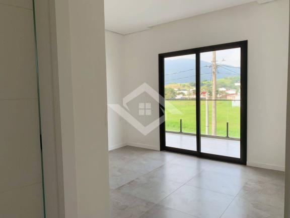 Imagem Casa com 3 Quartos à Venda, 255 m² em Guaratiba - Rio De Janeiro Imagem Casa com 3 Quartos à Venda, 255 m² em Guaratiba - Rio De Janeiro