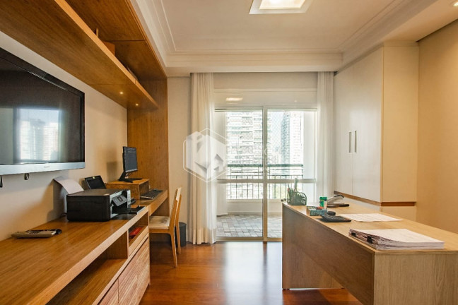 Imagem Apartamento com 4 Quartos à Venda, 200 m² em Brooklin - São Paulo Imagem Apartamento com 4 Quartos à Venda, 200 m² em Brooklin - São Paulo