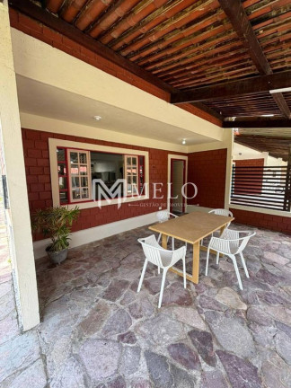 Casa de Condomínio com 4 Quartos à Venda, 110 m²