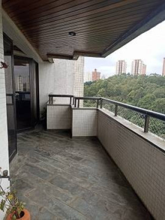 Imagem Imóvel com 4 Quartos à Venda, 196 m² em Panamby - São Paulo