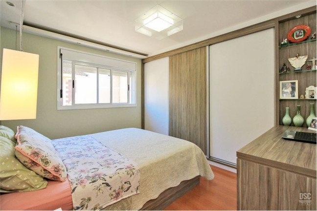 Imagem Casa de Condomínio com 3 Quartos à Venda, 145 m² em São Sebastião - Porto Alegre