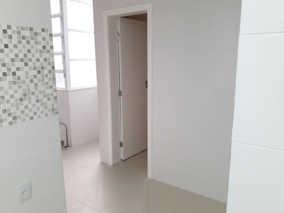 Imagem Apartamento com 3 Quartos à Venda, 130 m² em Copacabana - Rio De Janeiro