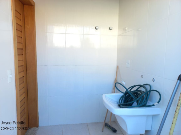 Imagem Casa com 4 Quartos à Venda, 140 m² em Três Marias - Peruíbe
