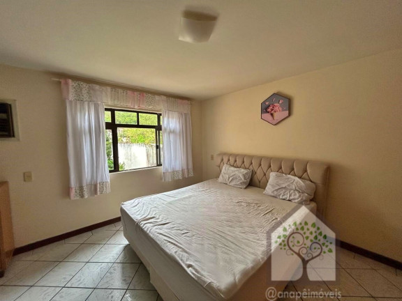 Imagem Casa com 4 Quartos à Venda, 396 m² em Itacorubi - Florianópolis Imagem Casa com 4 Quartos à Venda, 396 m² em Itacorubi - Florianópolis