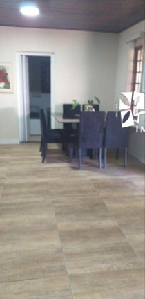 Imagem Imóvel com 6 Quartos à Venda, 300 m² em Aralu - Santa Isabel
