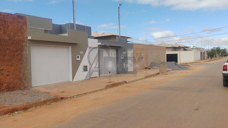 Imagem Casa com 3 Quartos à Venda, 110 m² em Jardim Primavera - Montes Claros