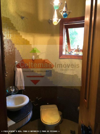 Imagem Casa com 6 Quartos à Venda, 550 m² em Chacaras Catagua - Taubaté Imagem Casa com 6 Quartos à Venda, 550 m² em Chacaras Catagua - Taubaté