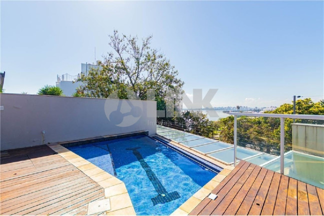 Imagem Apartamento com 3 Quartos à Venda, 315 m² em Cristal - Porto Alegre Imagem Apartamento com 3 Quartos à Venda, 315 m² em Cristal - Porto Alegre