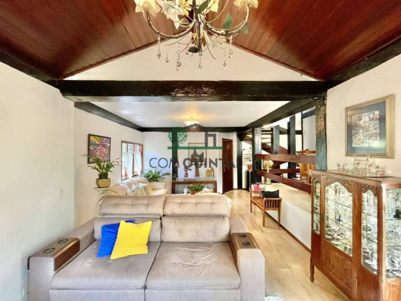 Imagem Casa com 3 Quartos à Venda, 343 m² em Fazendinha - Carapicuíba Imagem Casa com 3 Quartos à Venda, 343 m² em Fazendinha - Carapicuíba
