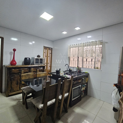 Imagem Casa com 2 Quartos à Venda, 150 m² em Guilhermina - Praia Grande