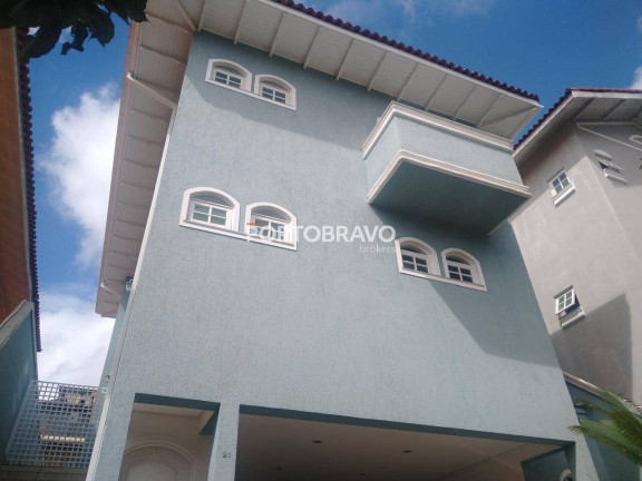 Imagem Casa com 5 Quartos à Venda, 300 m² em Granja Viana - Cotia Imagem Casa com 5 Quartos à Venda, 300 m² em Granja Viana - Cotia