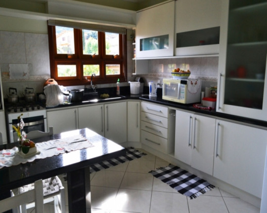 Imagem Imóvel com 3 Quartos à Venda, 245 m² em Br116 - Nova Petrópolis