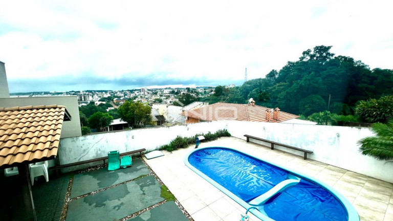 Imagem Casa com 3 Quartos à Venda, 275 m² em Jardim Primavera - Pato Branco