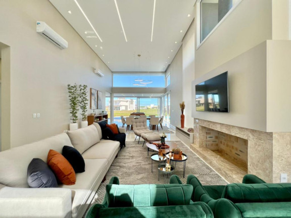 Imagem Casa com 4 Quartos à Venda, 241 m² em Village - Capao Da Canoa