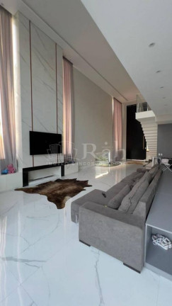 Imagem Apartamento com 3 Quartos à Venda, 245 m² em Santa Regina - Camboriú