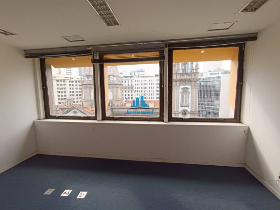 Imagem Sala Comercial para Alugar, 650 m² em Centro - Rio De Janeiro Imagem Sala Comercial para Alugar, 650 m² em Centro - Rio De Janeiro