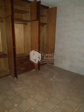 Imagem Casa com 4 Quartos à Venda, 188 m² em Bosque Da Saúde - São Paulo Imagem Casa com 4 Quartos à Venda, 188 m² em Bosque Da Saúde - São Paulo