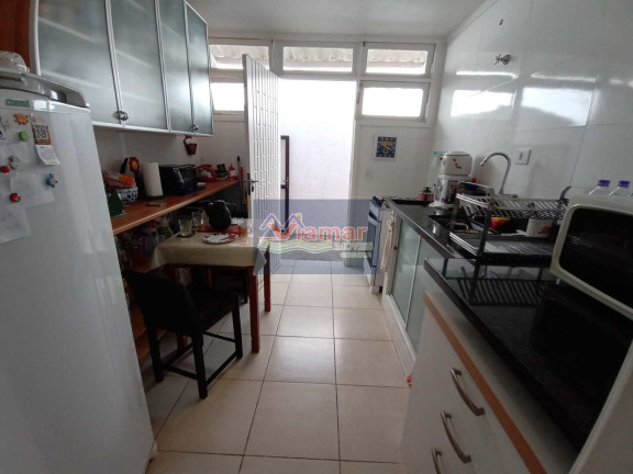 Imagem Casa com 5 Quartos à Venda, 178 m² em Enseada - Guarujá Imagem Casa com 5 Quartos à Venda, 178 m² em Enseada - Guarujá