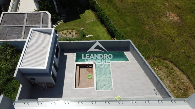 Imagem Sobrado com 6 Quartos à Venda,  em Itaguaçu - São Francisco Do Sul