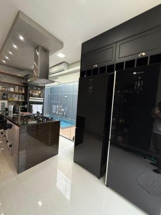 Imagem Casa com 3 Quartos à Venda, 195 m² em Ponta Negra - Manaus
