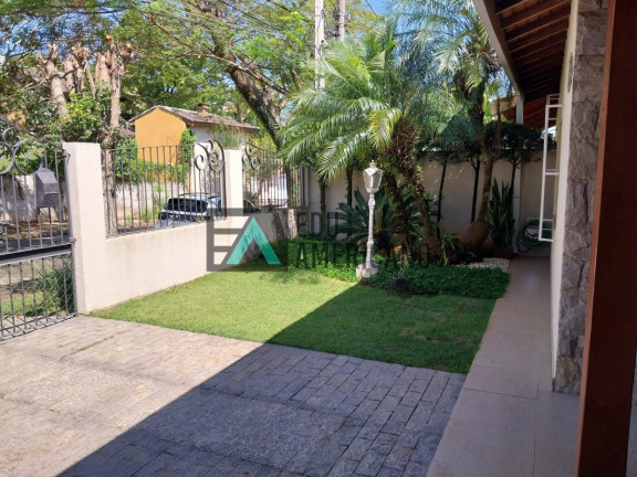 Casa com 5 Quartos à Venda, 395 m² em Vila Santista - Atibaia